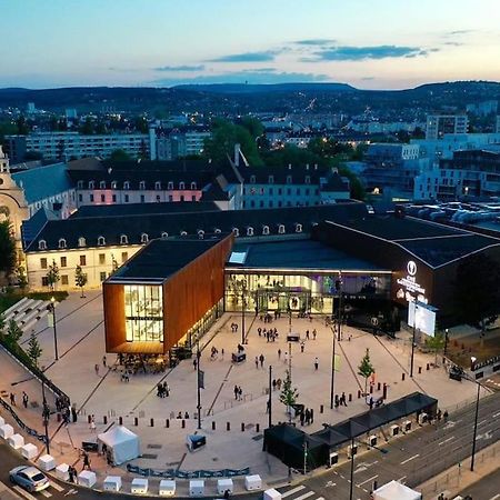Le Jade : Au Coeur Du Centre Historique Lägenhet Dijon Exteriör bild