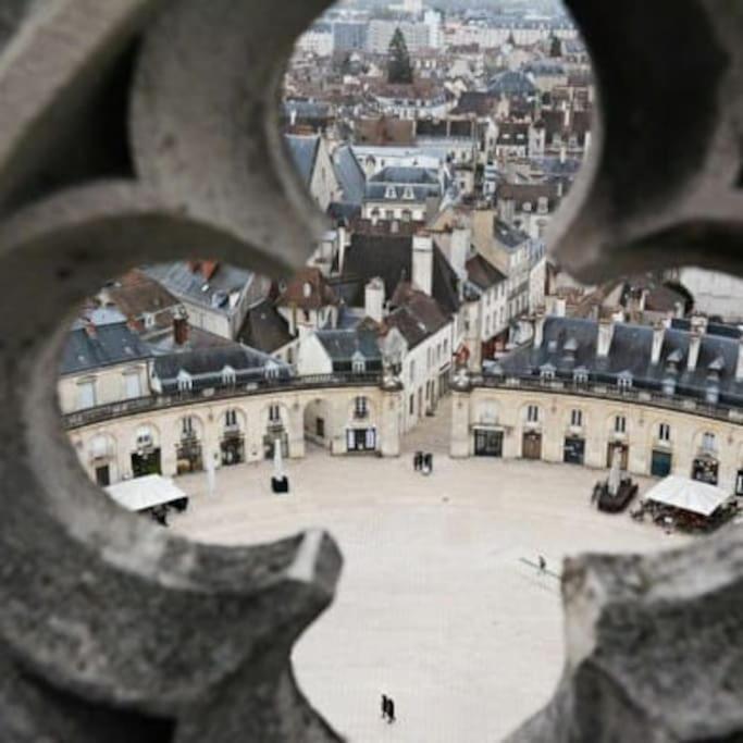 Le Jade : Au Coeur Du Centre Historique Lägenhet Dijon Exteriör bild